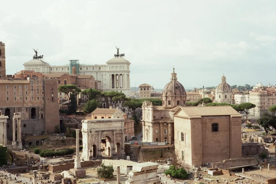 Colosseum, Palatine Hill and Roman Forum Private Tour